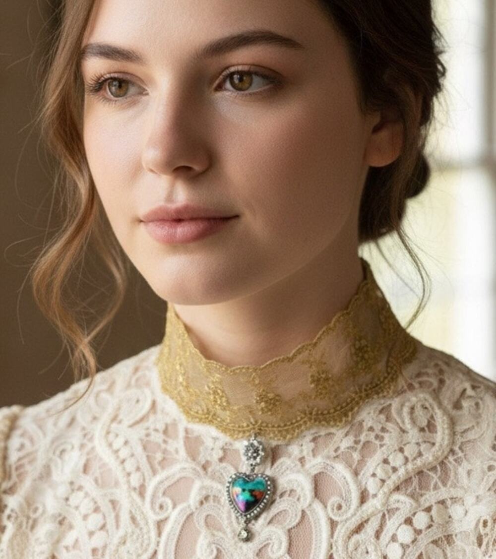 Handmade Victorian style lace and pendant choker necklace